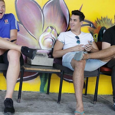 Big Bird Backpackers Hostel Brisbane Ngoại thất bức ảnh